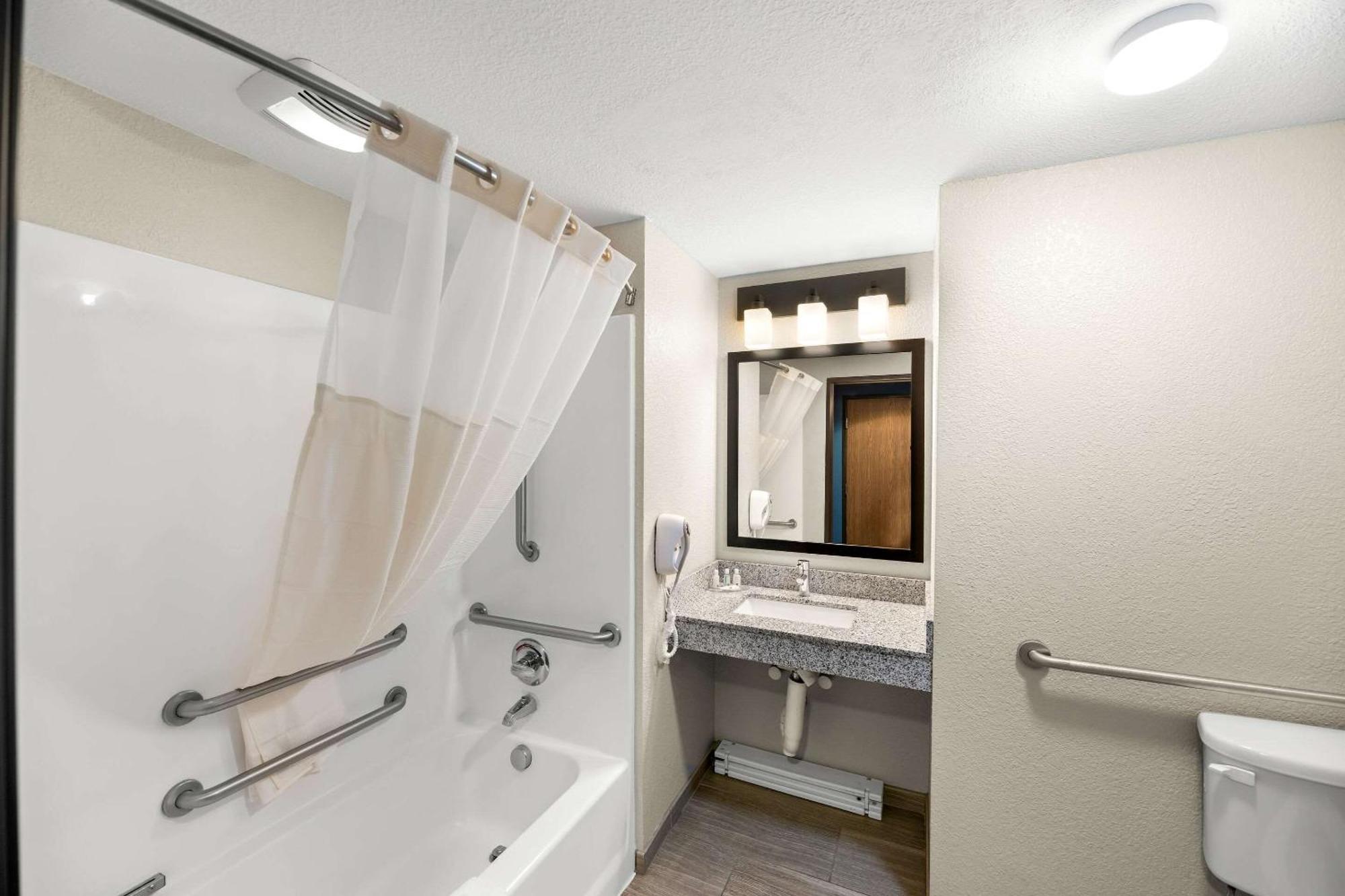 Quality Inn & Suites Big Spring Eksteriør bilde